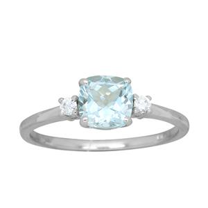 <p> 9 Carat White Gold Ring with Aquamarine and Diamonds</p>
